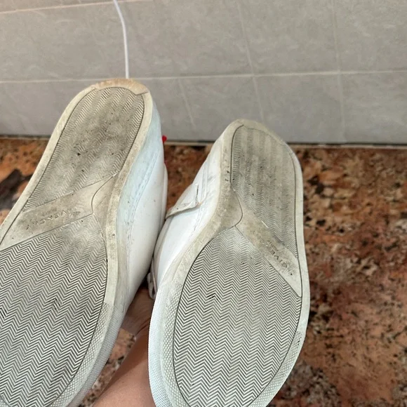 Givenchy White and Pink Lace-Up Sneakers - Picture 3 of 10